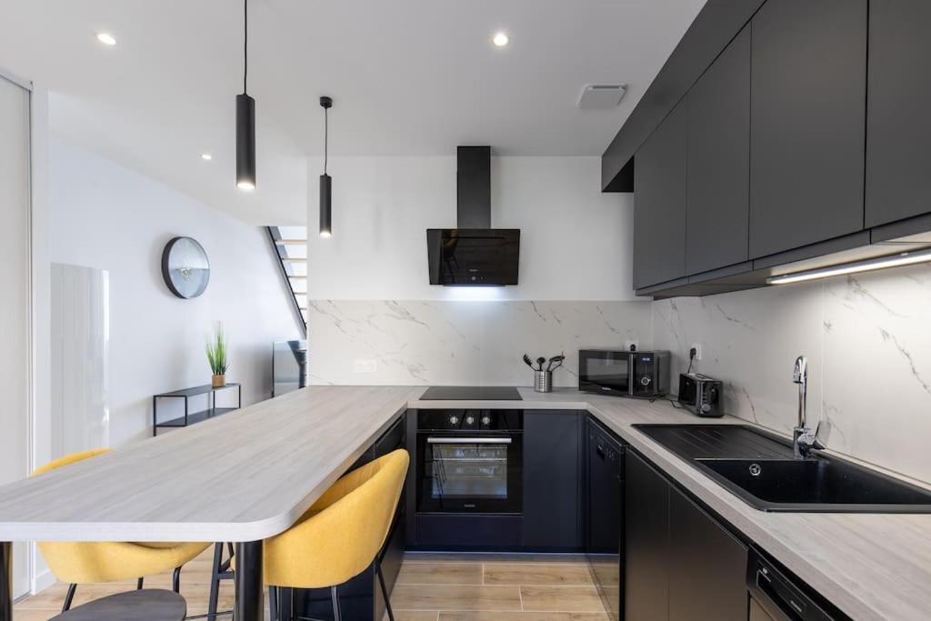 Ferienwohnung T3 Neuf Avec Exterieur Saint-Georges-de-Reneins Exterior foto